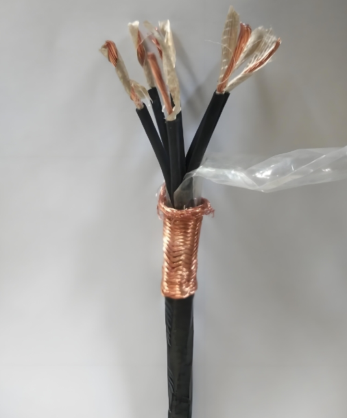 金聯(lián)宇電纜分析電纜護(hù)套越厚質(zhì)量就越好嗎？其實(shí)不然！.jpg